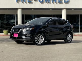 Used 2021 Nissan Rogue Sport S video 1
