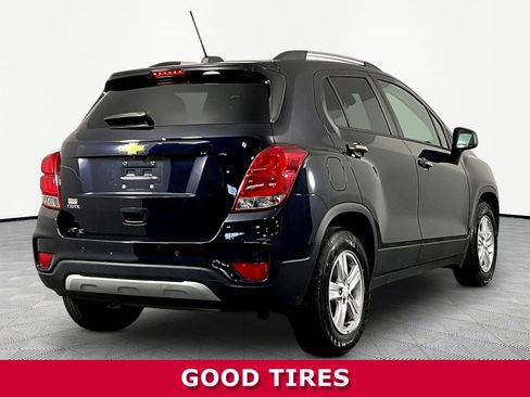 Used 2021 Chevrolet Trax LT w/ Driver Confidence Package FWD image 6