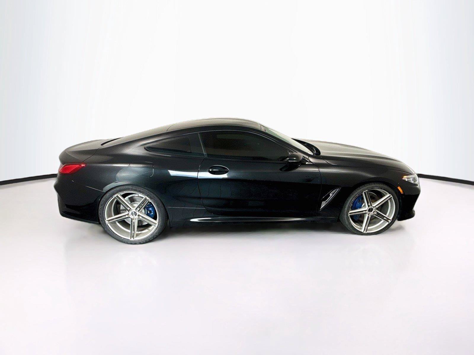 Used 2020 BMW 840i xDrive Coupe w/ M Sport Package AWD/4WD image 6