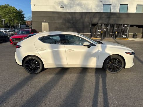 New 2026 MAZDA MAZDA3 2.5 S Hatchback w/ Premium Pkg image 14