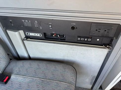 Used 1995 Volkswagen Eurovan Camper image 12