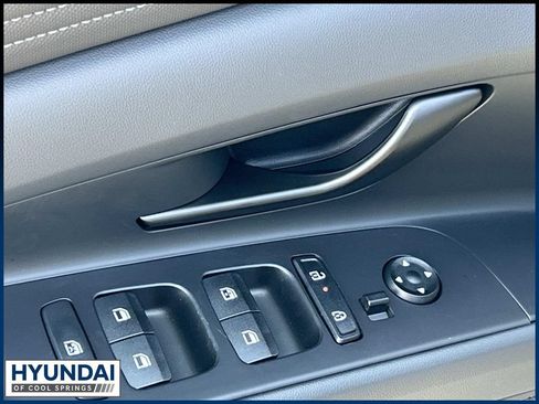 New 2026 Hyundai Elantra SEL Sport FWD image 15