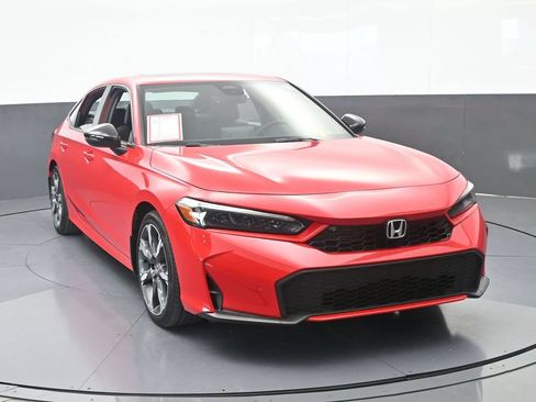 Used 2025 Honda Civic Sport image 9