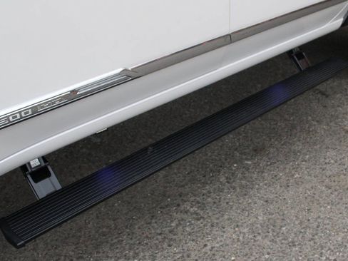 Used 2024 Chevrolet Silverado 3500 High Country w/ High Country Premium Package image 6