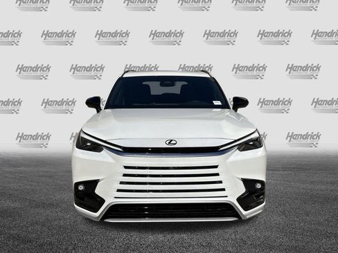New 2026 Lexus TX 500h AWD image 3