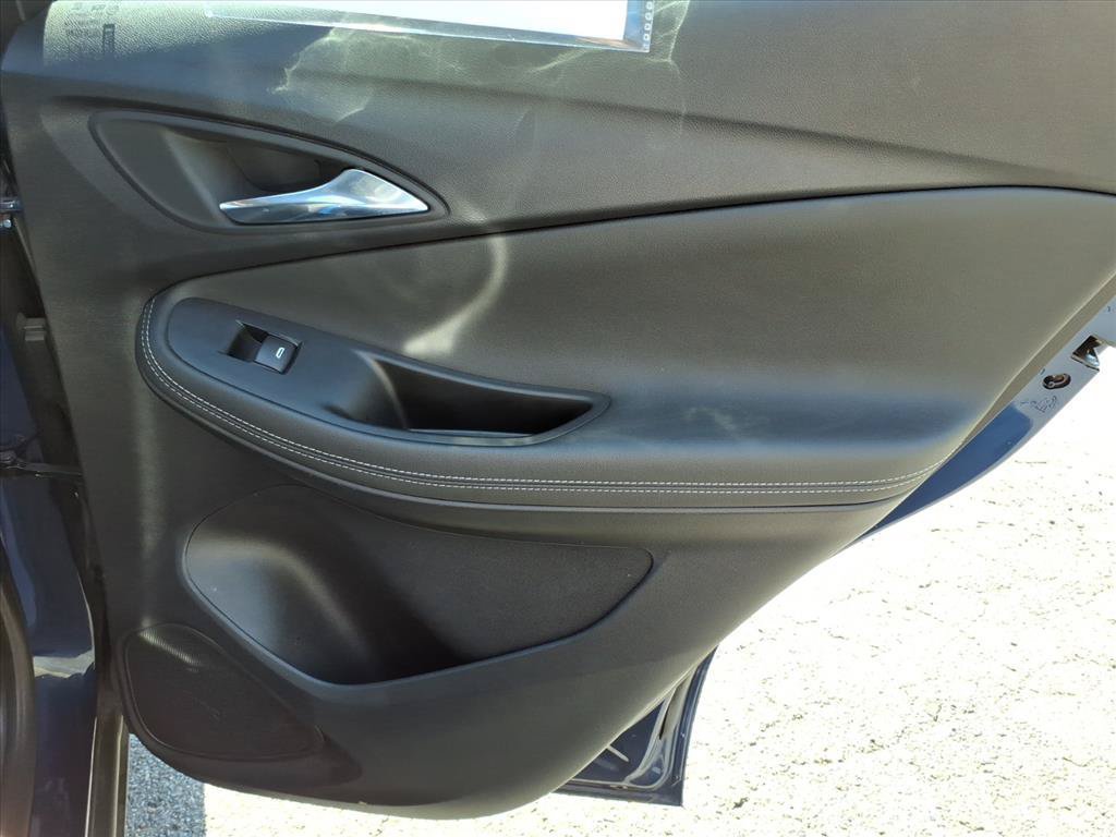 Used 2023 Buick Encore GX Select FWD image 16