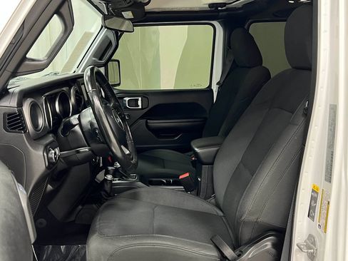 Used 2021 Jeep Wrangler Unlimited Sport AWD/4WD image 12