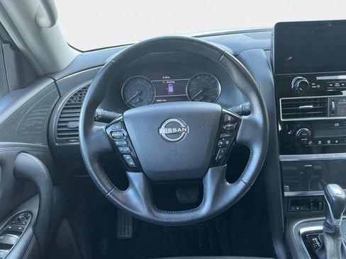 Used 2024 Nissan Armada SV AWD/4WD image 13