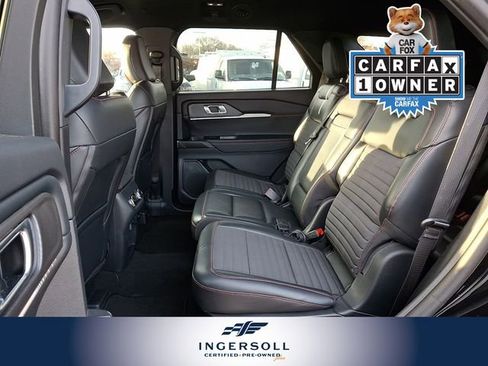 Used 2025 Ford Explorer ST-Line w/ ST-Line Street Pack image 13