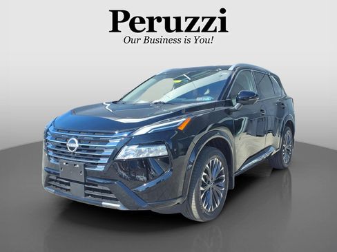 Certified 2025 Nissan Rogue Platinum w/ Platinum Premium Package image 8