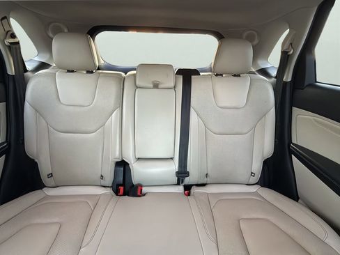 Used 2016 Ford Edge Titanium w/ Equipment Group 301A AWD/4WD image 26