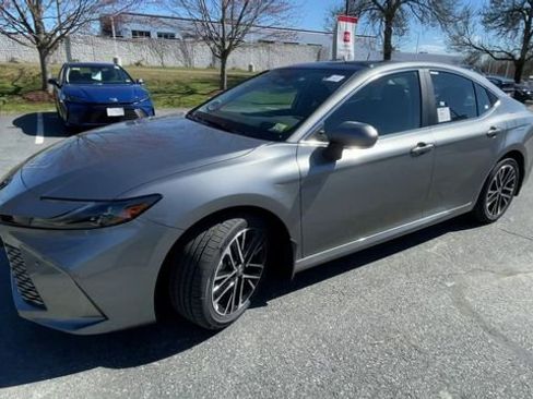 New 2026 Toyota Camry XLE AWD/4WD image 4