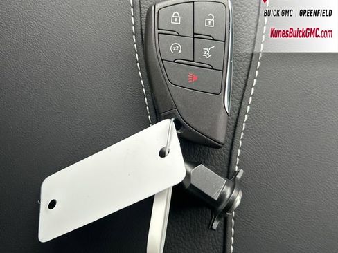 New 2026 GMC Acadia Denali w/ Super Cruise Package image 38