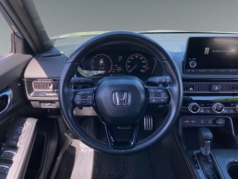 Used 2025 Honda Civic Sport image 12