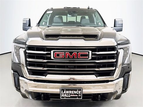 New 2025 GMC Sierra 2500 SLT w/ Texas SLT Premium Package image 2