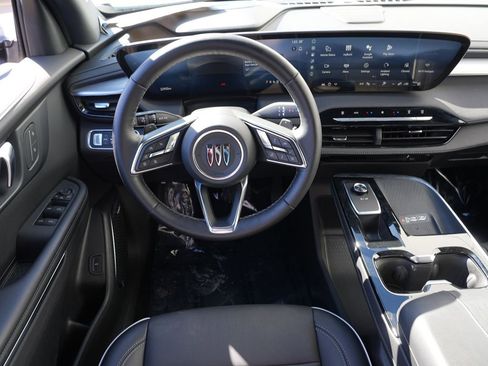 Used 2025 Buick Enclave Preferred image 20