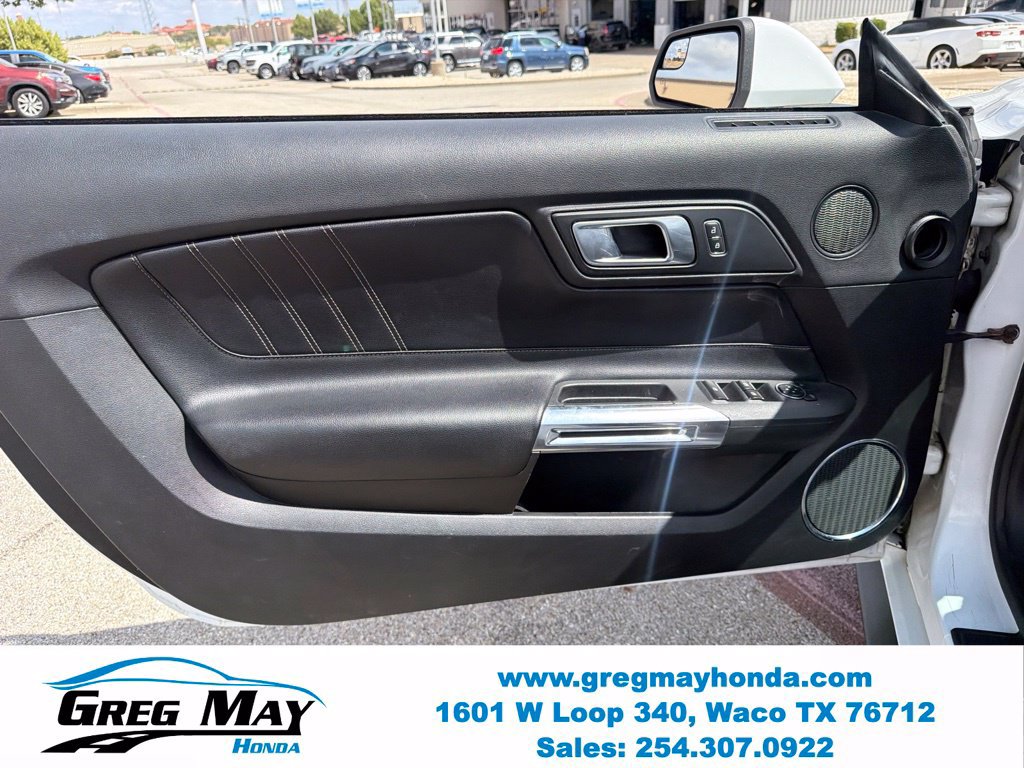 Used 2020 Ford Mustang Premium RWD image 12