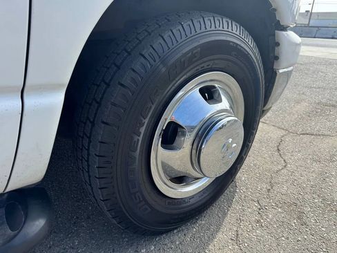 Used 2008 Dodge Ram 3500 Truck SXT image 26