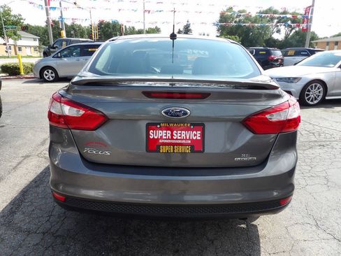 Used 2013 Ford Focus SE FWD image 4