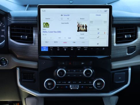 Used 2024 Ford Expedition Max Limited image 8