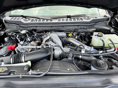 Used 2026 Ford F450 Lariat w/ Lariat Premium Package AWD/4WD image 28