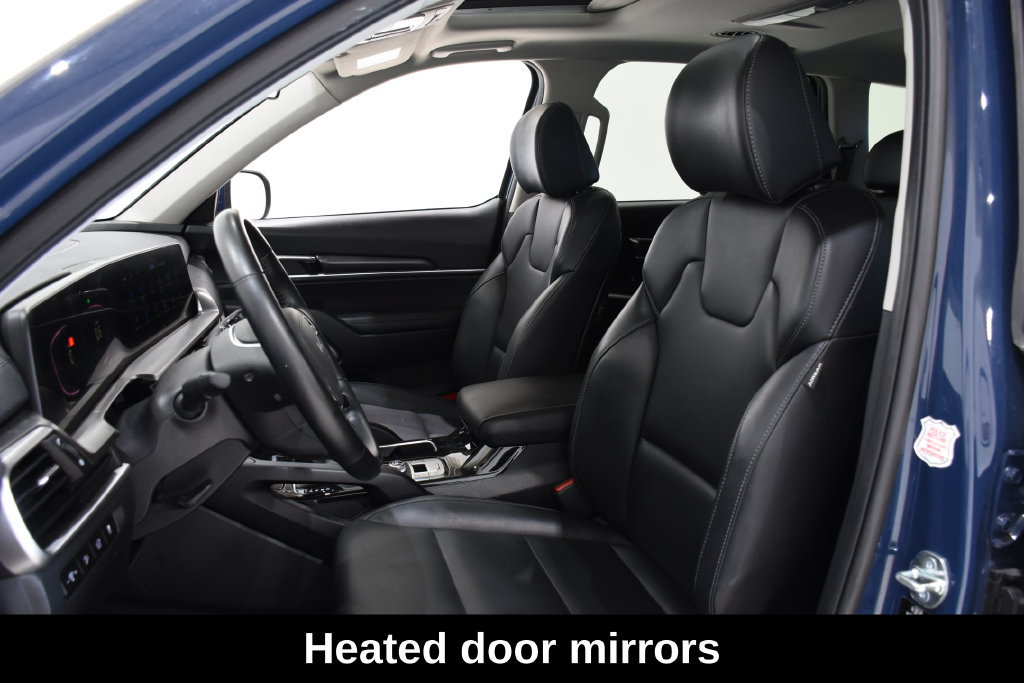Used 2025 Kia Telluride S FWD image 23