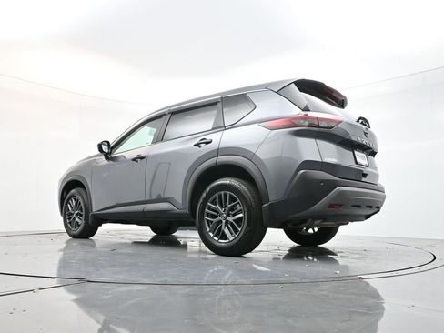 Used 2023 Nissan Rogue S image 28