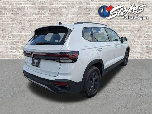 Certified 2025 Volkswagen Taos S FWD image 4