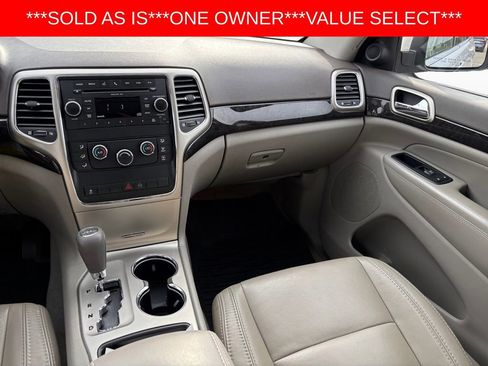 Used 2011 Jeep Grand Cherokee Laredo w/ Security & Convenience Group image 9
