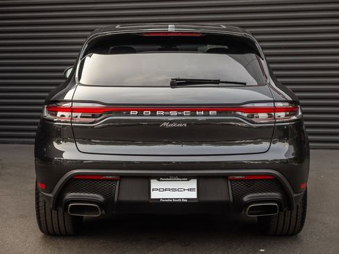 Certified 2025 Porsche Macan image 8