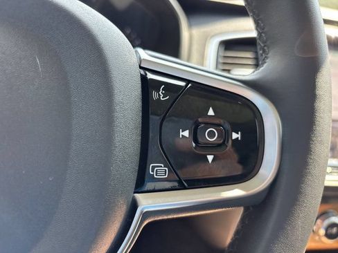 Used 2024 Volvo XC90 B5 Plus AWD/4WD image 30