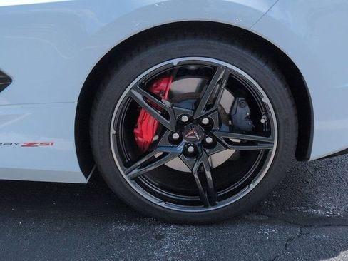 Used 2023 Chevrolet Corvette Stingray Coupe w/ Z51 Performance Package RWD image 7