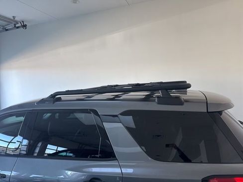 Used 2025 Nissan Pathfinder Rock Creek image 10