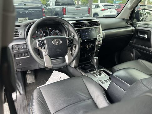 Used 2024 Toyota 4Runner SR5 RWD image 30