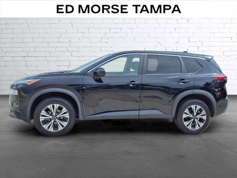 Used 2023 Nissan Rogue SV AWD/4WD image 2