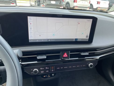 New 2025 Kia EV6 Wind image 19