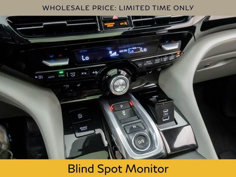 Used 2022 Acura MDX SH-AWD w/ Technology Package image 23