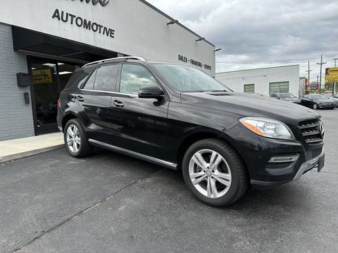 Used 2015 Mercedes-Benz ML 350 4MATIC w/ Premium 1 Package image 6