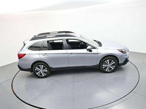 Used 2019 Subaru Outback 3.6R Limited w/ Popular Package #2 AWD/4WD image 47