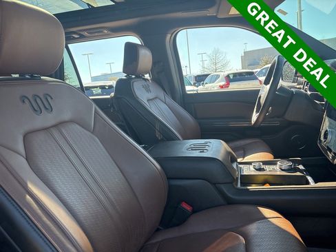 Used 2023 Ford Expedition Max King Ranch image 13