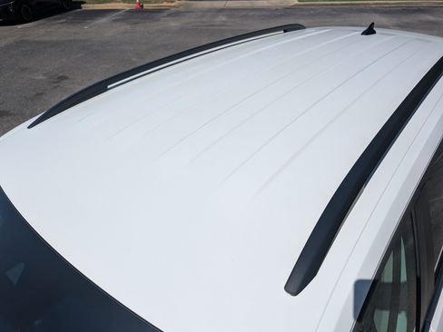 Used 2024 Volkswagen Atlas SE image 14