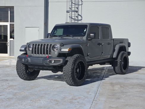 Used 2020 Jeep Gladiator Rubicon image 4