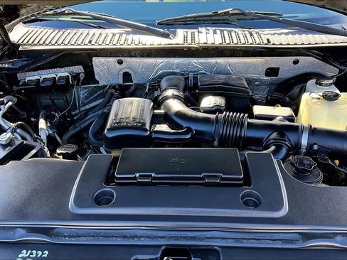 Used 2014 Ford Expedition Limited w/ Equipment Group 301A image 13
