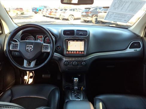 Used 2020 Dodge Journey Crossroad w/ Popular Equipment Group image 17