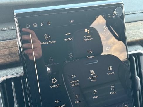New 2026 GMC Acadia Denali Ultimate FWD image 20
