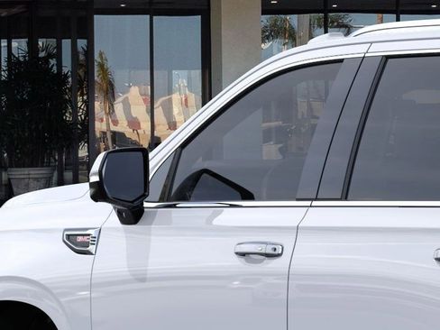New 2026 GMC Yukon Denali image 13