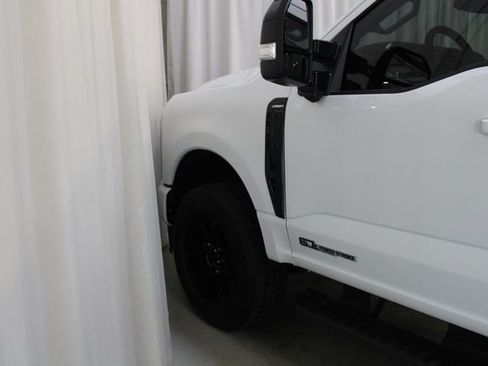 New 2026 Ford F250 Lariat w/ Black Appearance Package AWD/4WD image 30