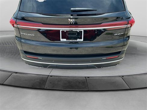 New 2025 Buick Enclave Preferred image 13