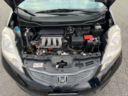 Used 2011 Honda Fit Sport image 20
