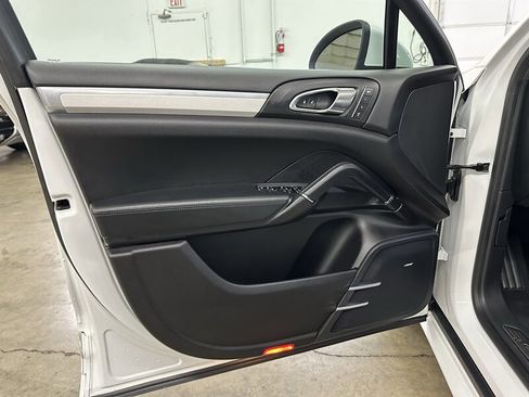 Used 2013 Porsche Cayenne GTS image 24